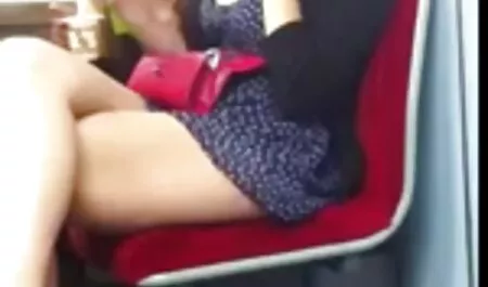 Pintando vídeos pornô assistir agora Mamilos Ame para tomar ligar boca
