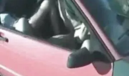Loira é punido por porno gratis de desenho batendo sua bunda no bar