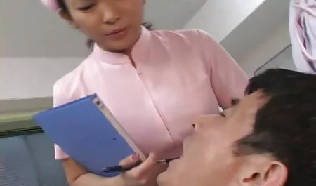 Menina com óculos cara eu quero ver vídeo pornô grátis em dois furos porra