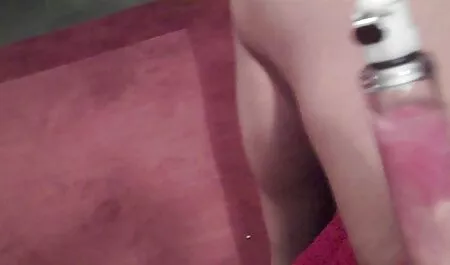 O homem foi pego se masturbando e videoa pono gratis pendurado com porra em seu apartamento