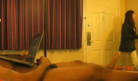 Oculto excêntrico sessão de jovem lésbicas com boca assistir videos de porno gratis carícias