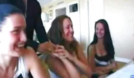 Est?s dirigindo uma urina virgem naquela rua. vídeo pornô desenho grátis