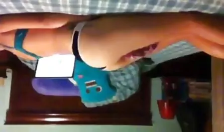 Ele foi convidado a fazer a lição de casa, mas fodido videos de sexo amadores gratis neste momento