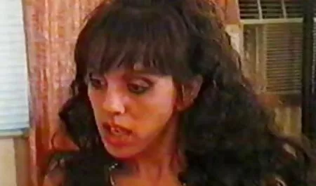 Descanse em um café, insira bem videos de sexo gratis online no ânus