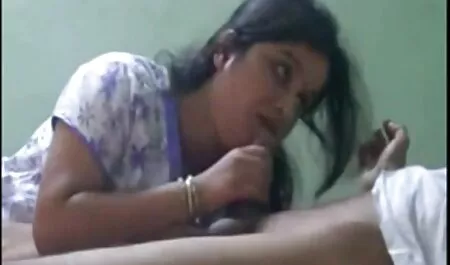 Fodendo videos porno gratis no celular um homem negro e dois paus brancos na Bunda