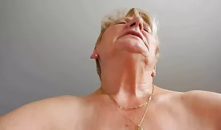 Seis orgia de belezas pelo balanço da video prono gatis piscina