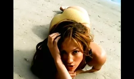 Morena em vidios pornô grátis piercings no sofá foda