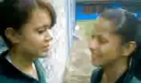 O sêmen de um homem é sugado e esfregado ok google filme pornô grátis