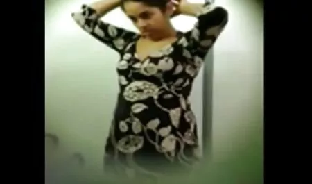 Tatiana ensina anal profundo assistindo pato vídeo pornô grátis só novinhas e lubrificação