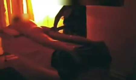 18 videos de sexo gratis seguro anos com a ponta do nariz raspado Nariz perfurado entrou no mamilo