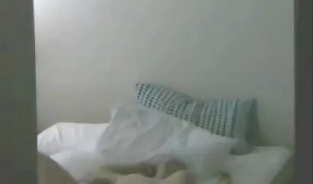 Ele se estabeleceu novamente video de sexo gratis com brasileiras e trouxe a menina com câncer para a mesa