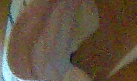 Menina com subvertido pigmento correu videos pornos online e gratis na buceta