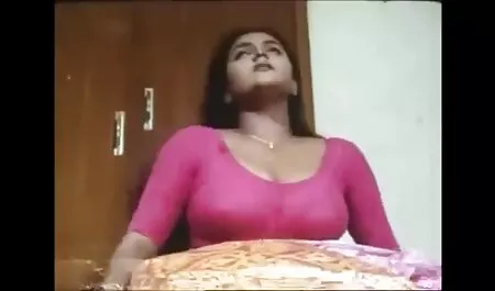 Peituda esperma nas mamas em porno doido ao vivo A banho