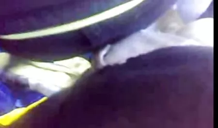 Triplo lésbicas vídeo de pornografia grátis em limpeza